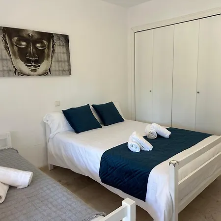 Apartment En Guadalmina Primera Linea De Campo De Golf Cartujanos